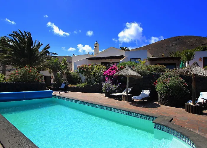 Roco 2 - Terrasse Mit Meerblick, Sauna, Grosser Pool, Pure Entspannung Vakantiehuis