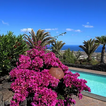 Roco 2 - Terrasse Mit Meerblick, Sauna, Grosser Pool, Pure Entspannung * 蒂亚斯